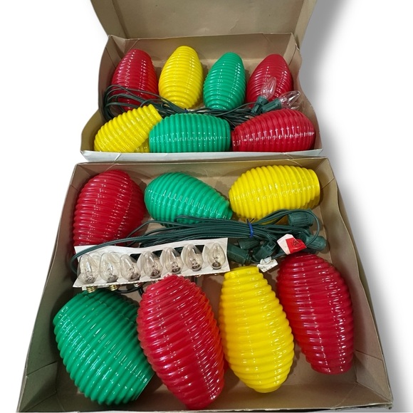 Vintage NOS 2 Boxes Beehive Blow Mold Patio Tiki RV Camper String Lights 14ct - Picture 4 of 8